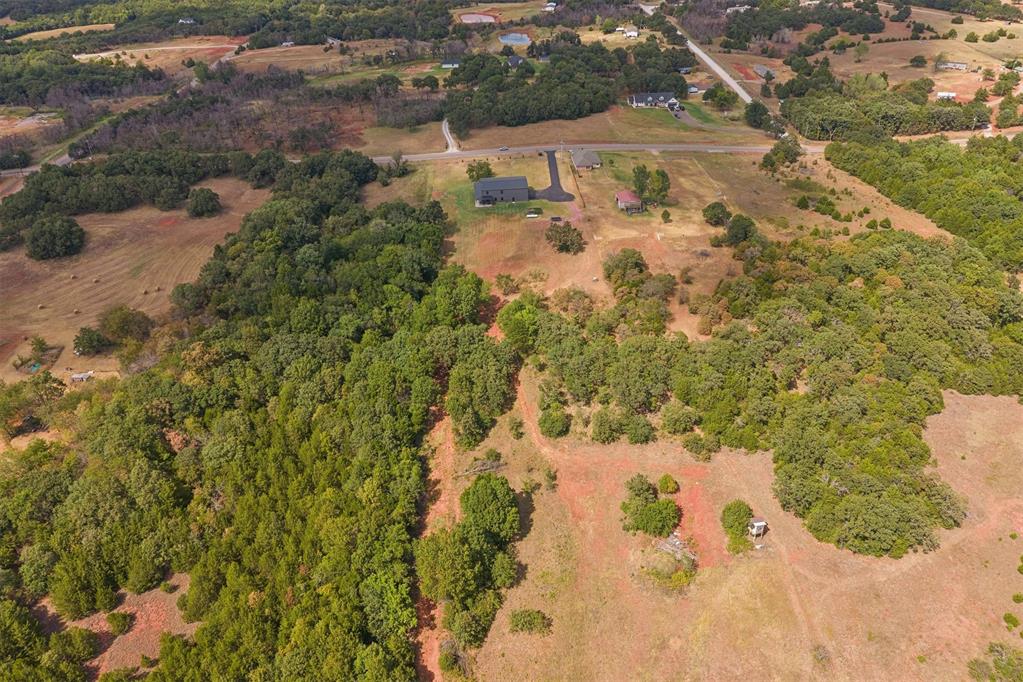 17210 E Coffee Creek Road Property Photo 7