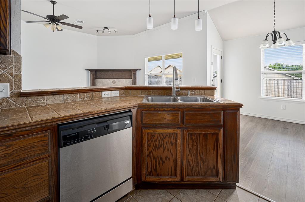 4400 Eagle Owl Drive Property Photo 10