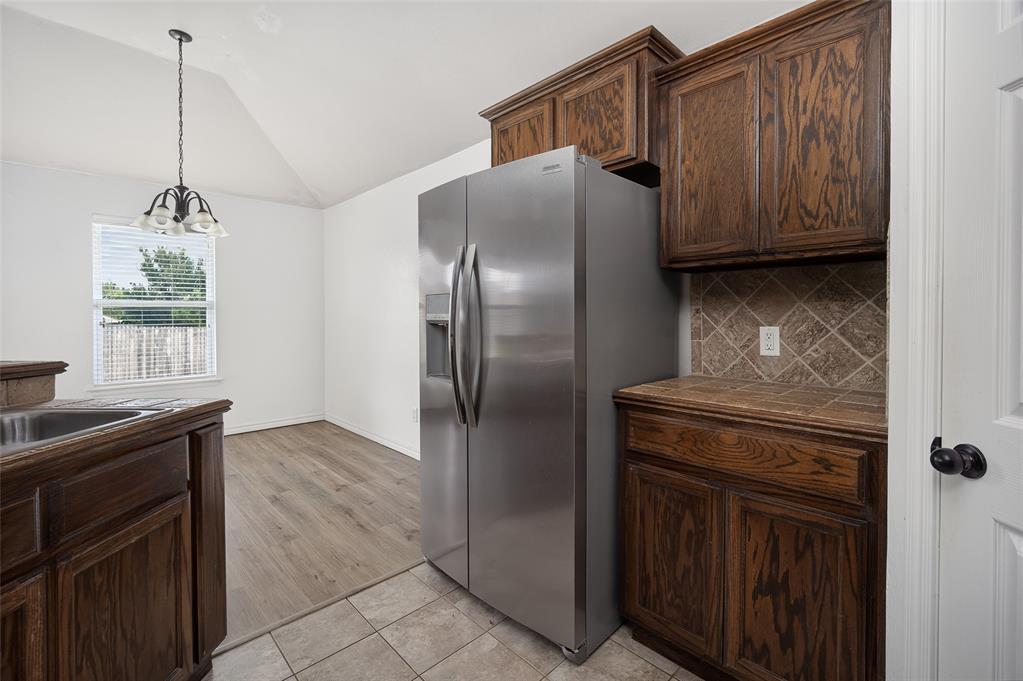 4400 Eagle Owl Drive Property Photo 11
