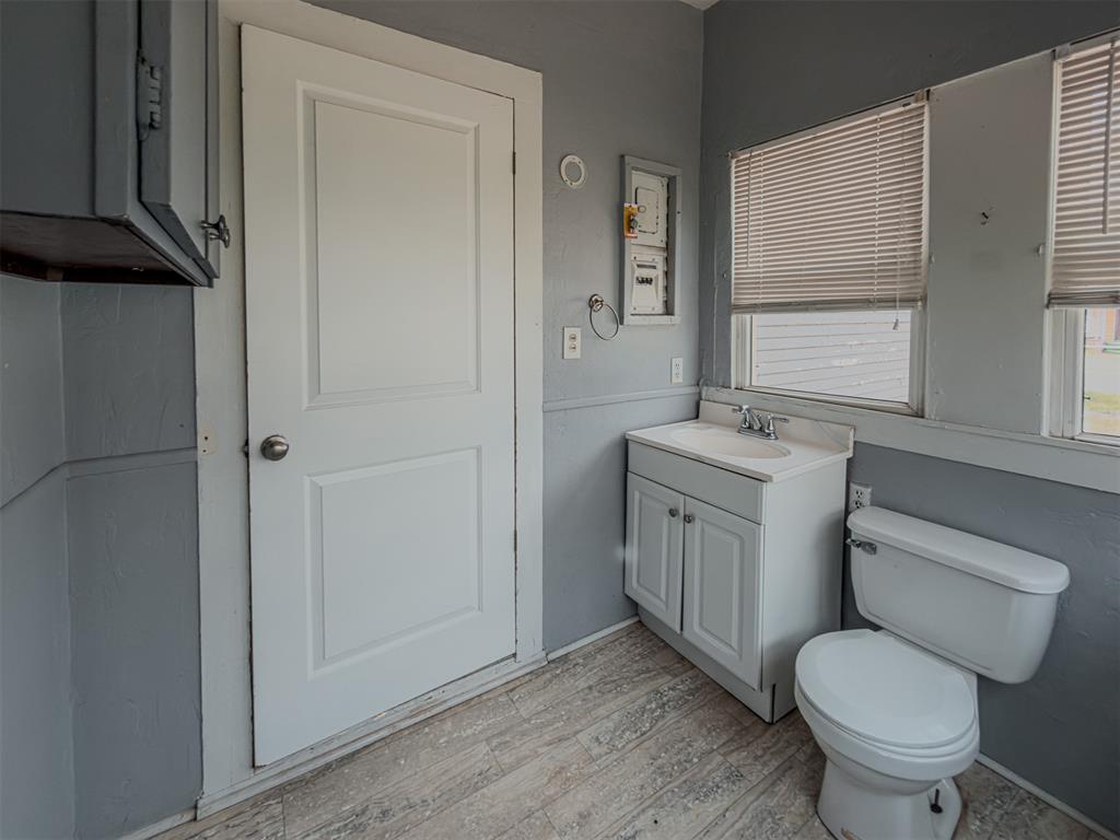 1809 S 14th Street Property Photo 10