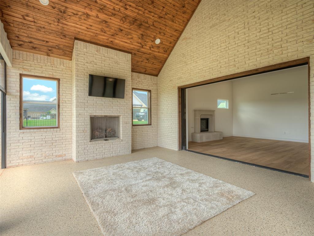 400 Old Farm Road Property Photo 15