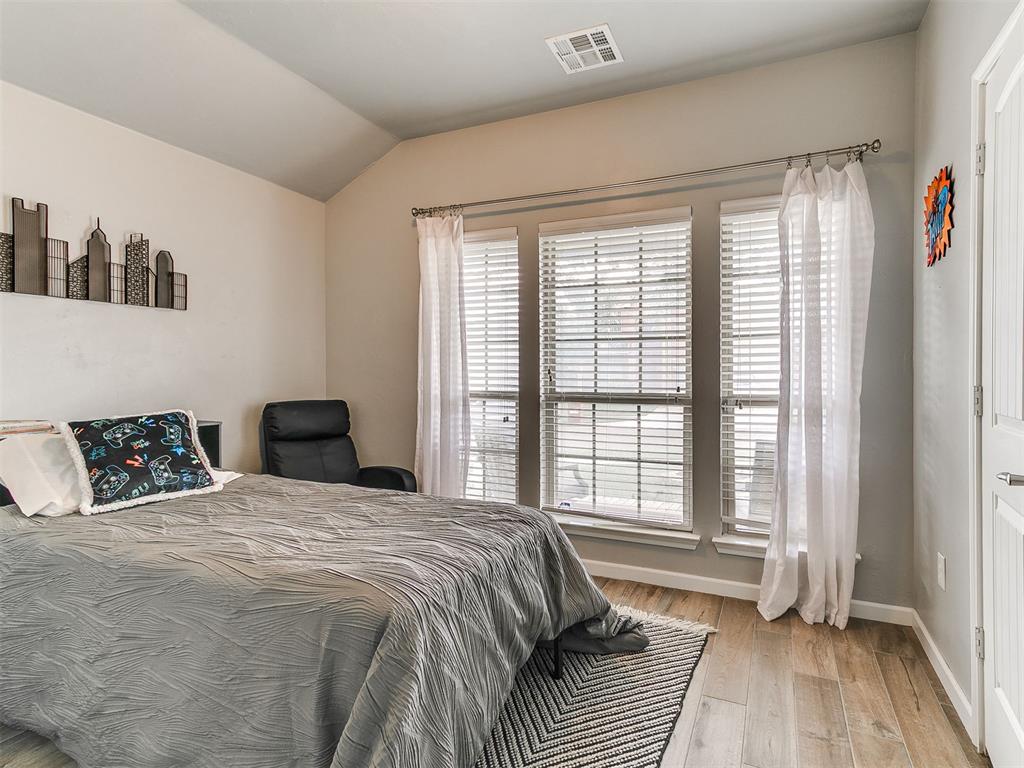 11233 Nw 97th Street Property Photo 29