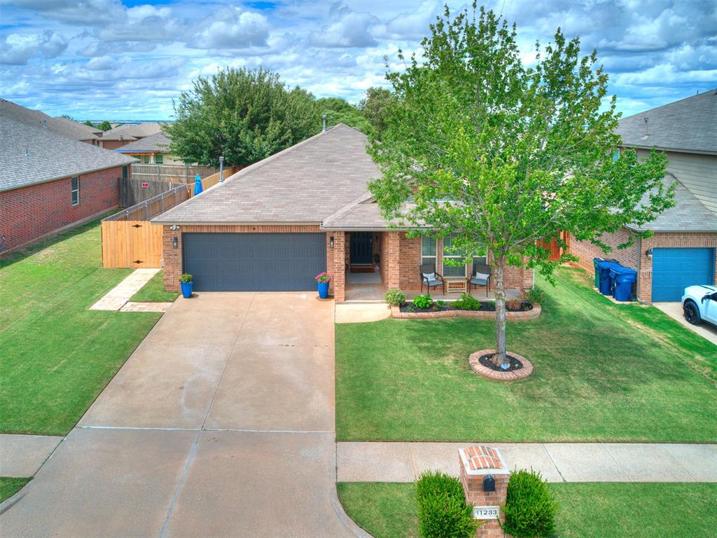 11233 Nw 97th Street Property Photo 44