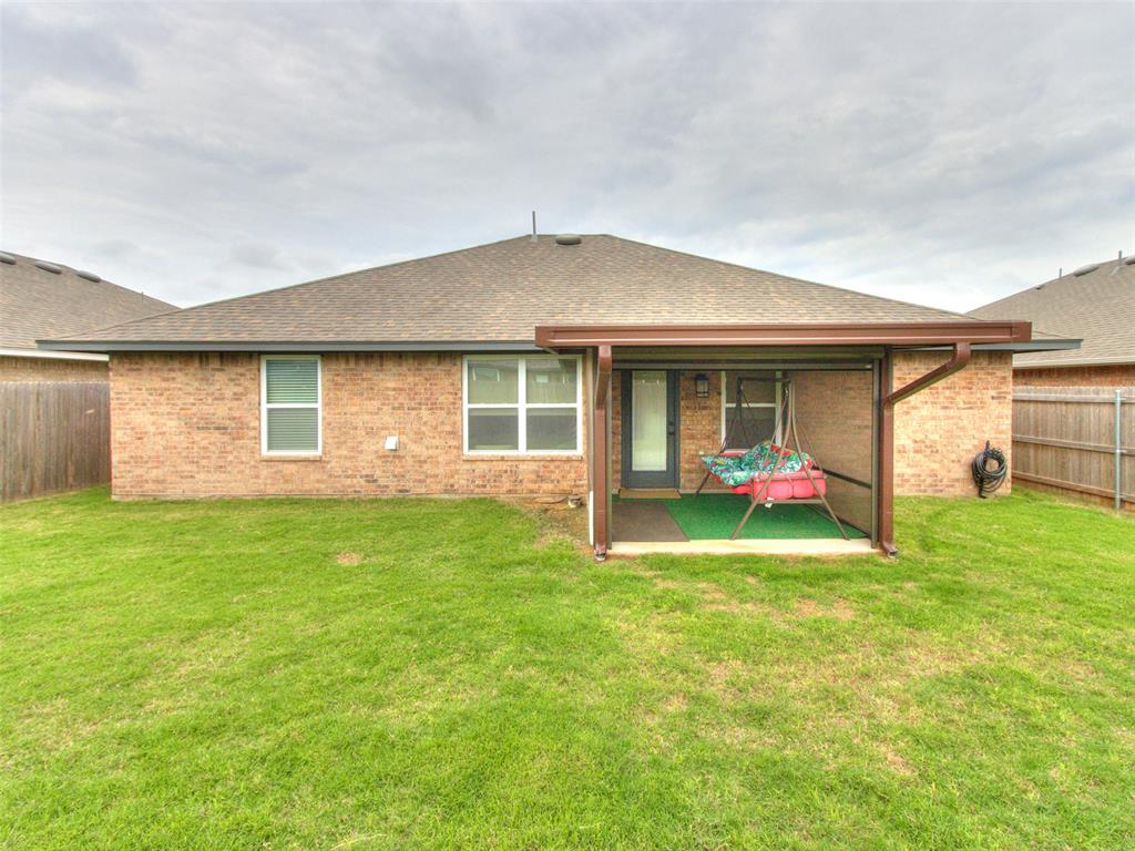 1009 Blackjack Creek Drive Property Photo 7