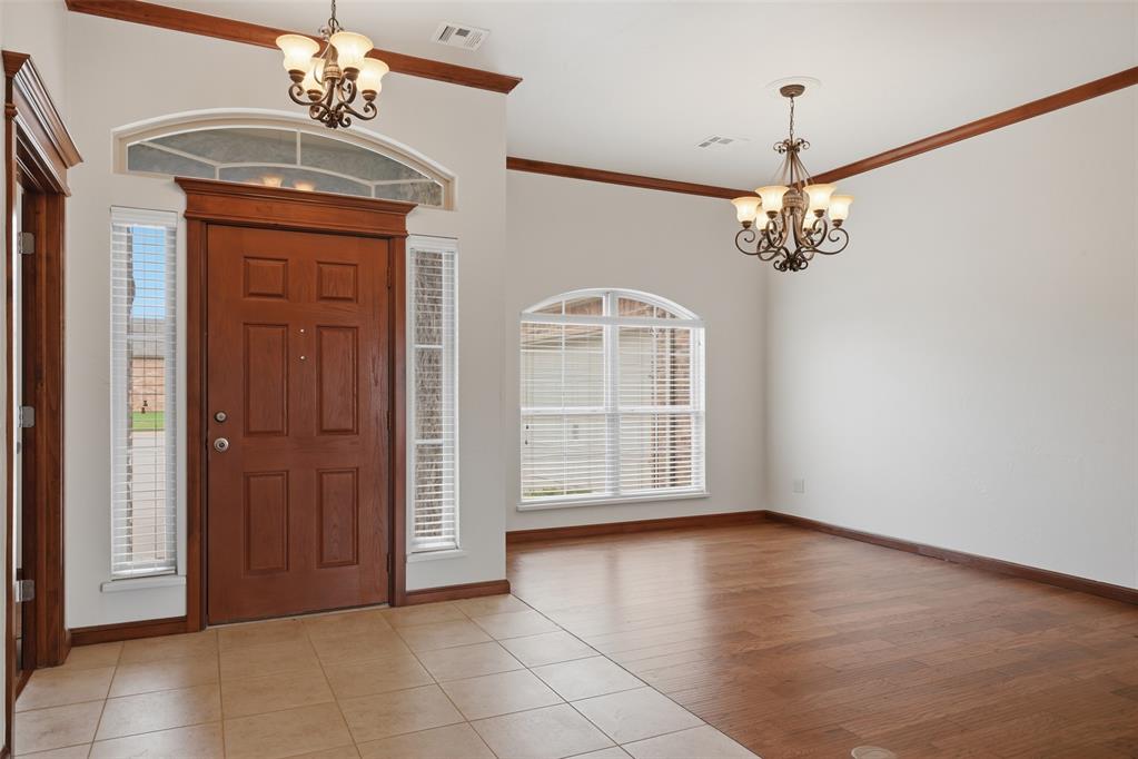 12508 Chateaux Road Property Photo 3