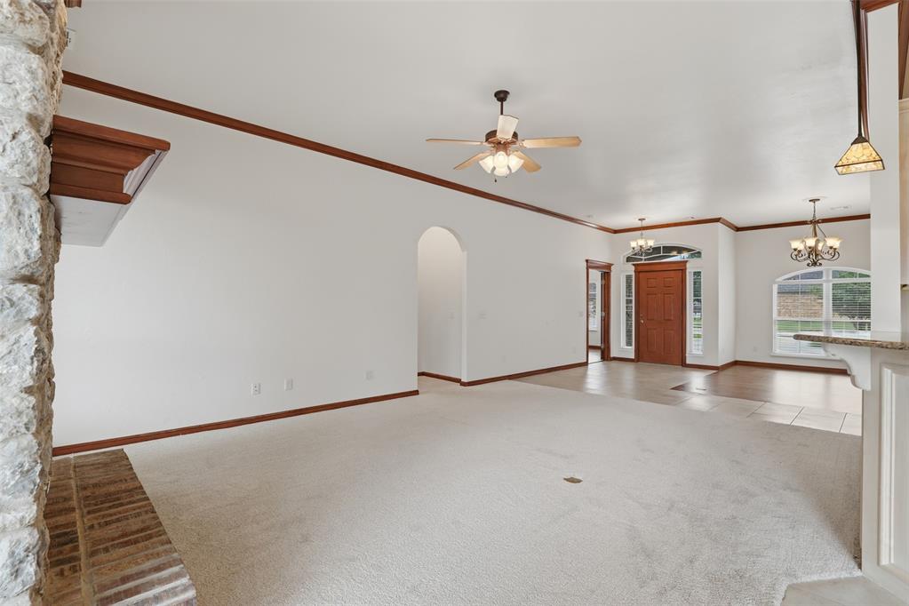 12508 Chateaux Road Property Photo 5