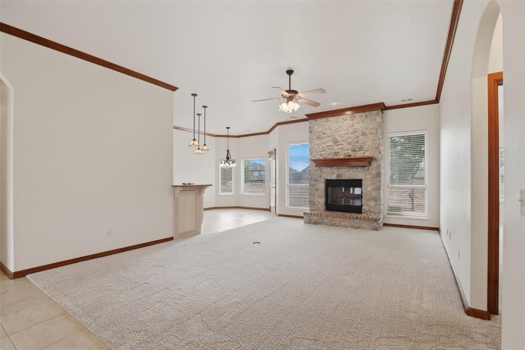 12508 Chateaux Road Property Photo 6