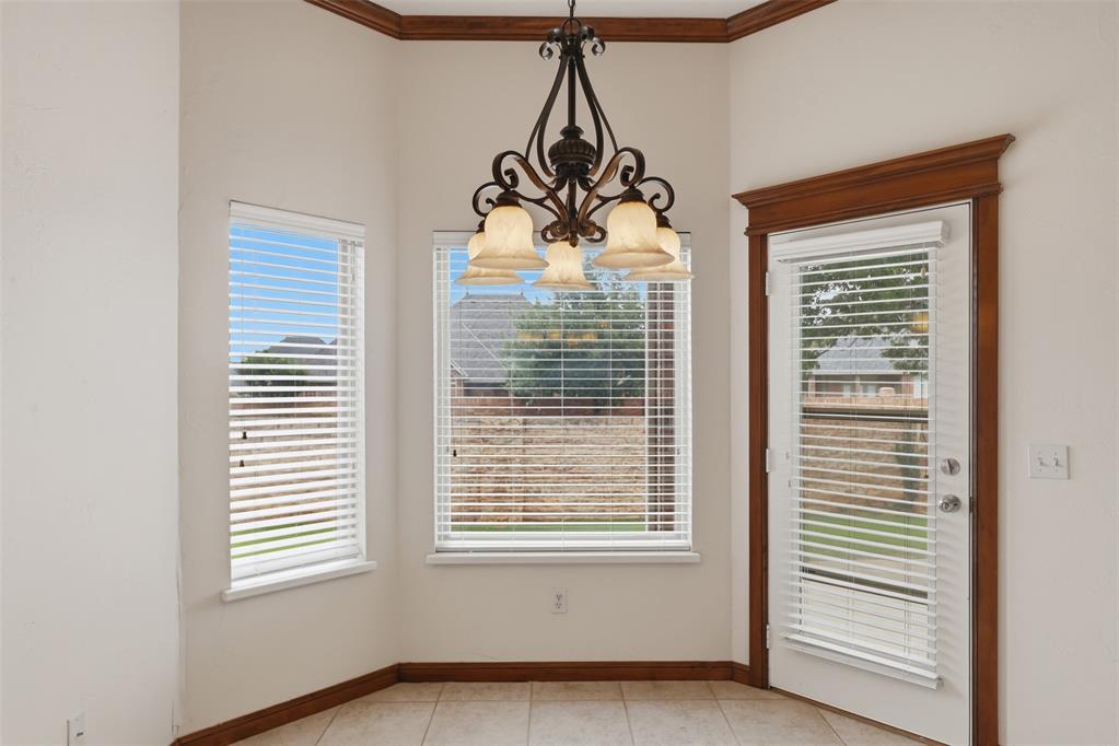 12508 Chateaux Road Property Photo 10