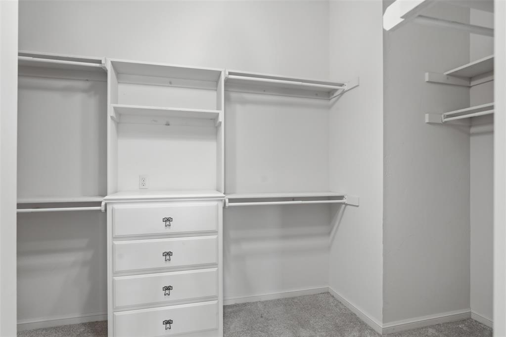 12508 Chateaux Road Property Photo 26