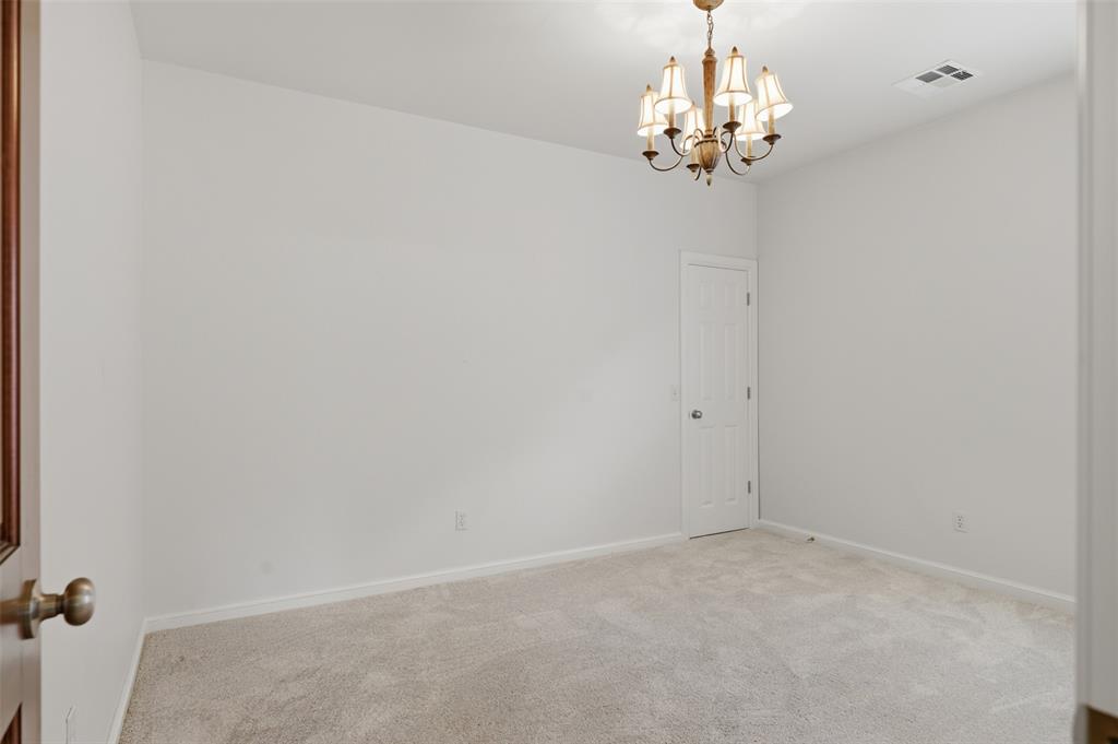12508 Chateaux Road Property Photo 29