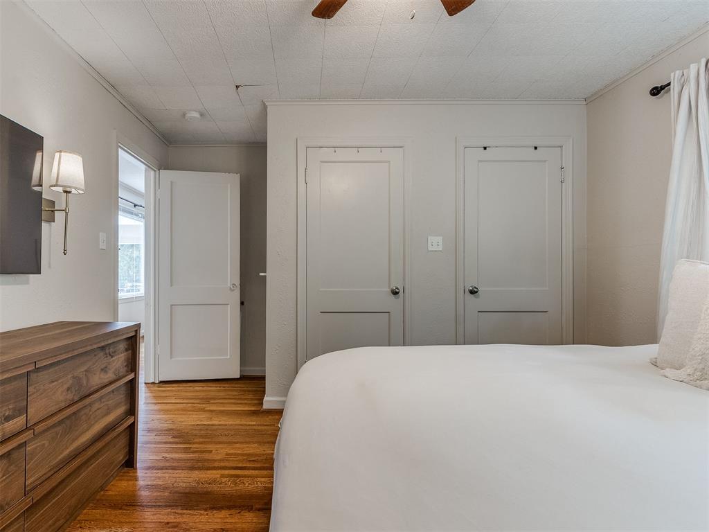 4613 N Hamilton Drive Property Photo 30