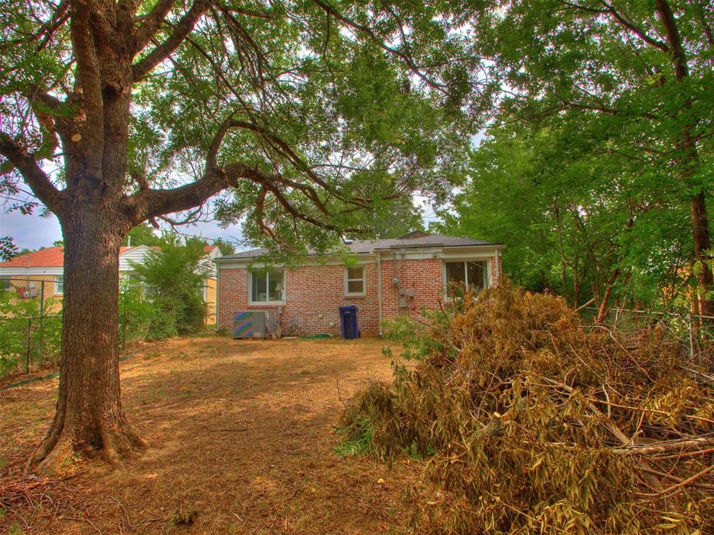4613 N Hamilton Drive Property Photo 31