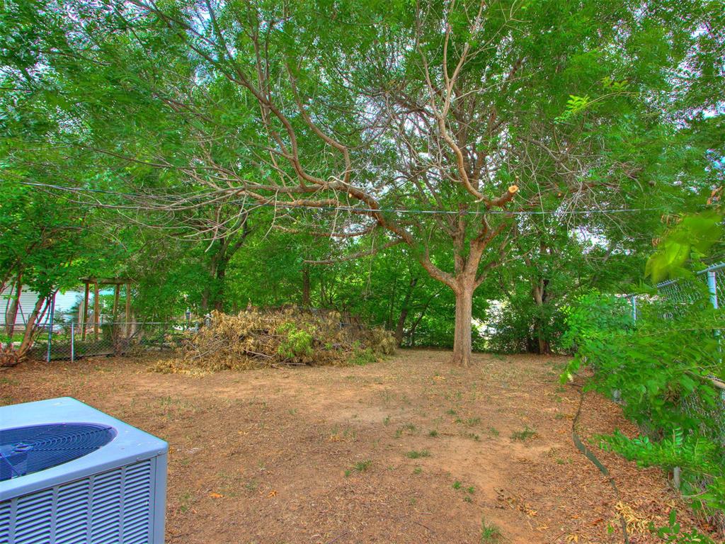 4613 N Hamilton Drive Property Photo 33