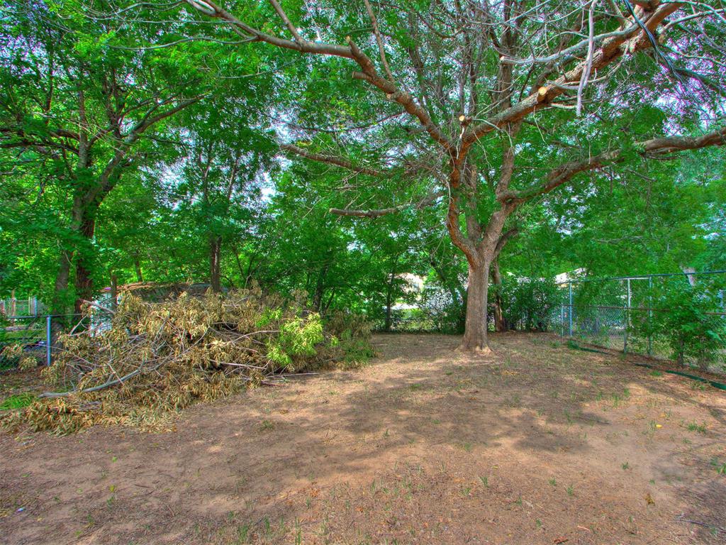 4613 N Hamilton Drive Property Photo 34