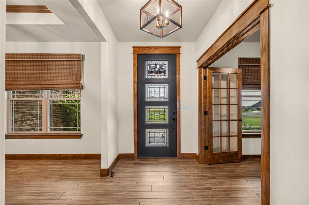 365 Nw Mountain Lake Crest Crest Property Photo 9