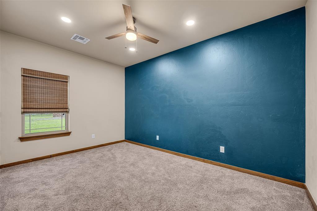 365 Nw Mountain Lake Crest Crest Property Photo 40