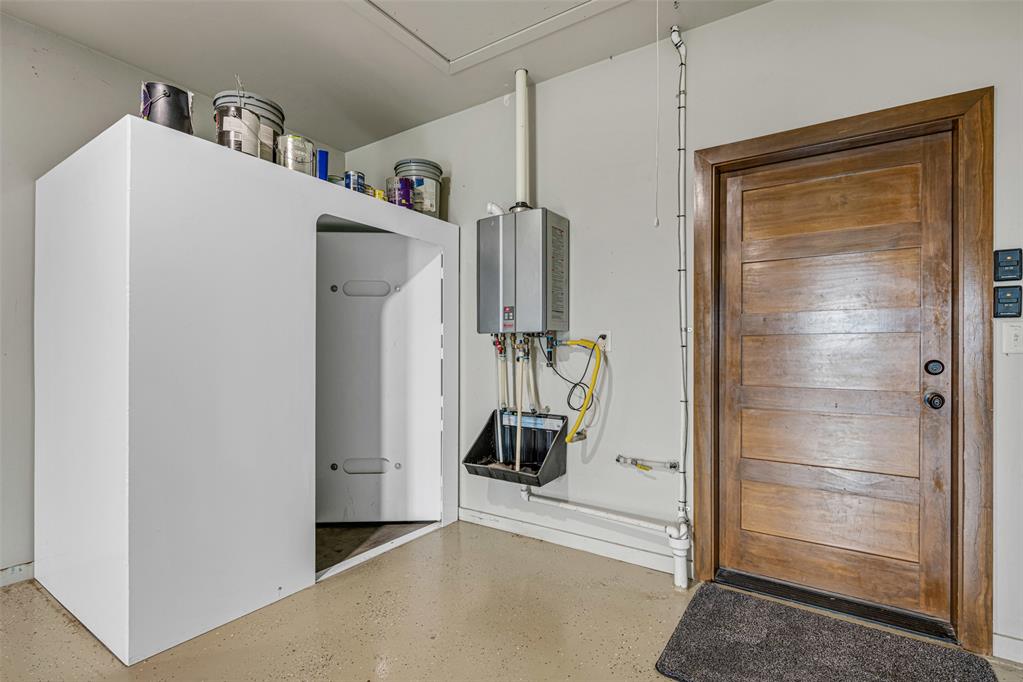 365 Nw Mountain Lake Crest Crest Property Photo 47