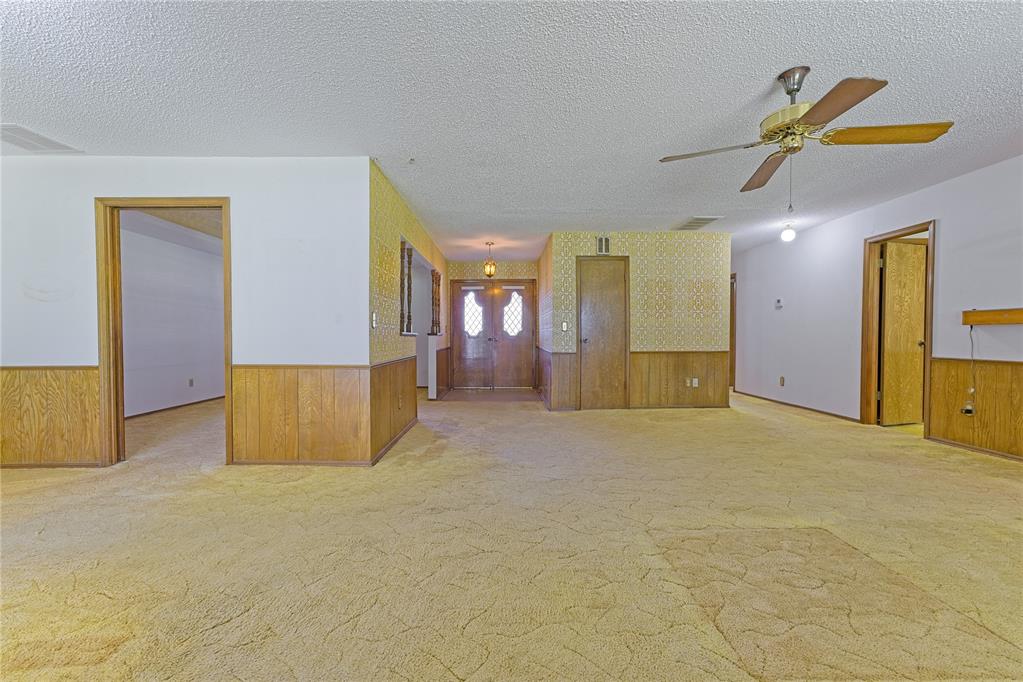 985 N Hampton Road Property Photo 13