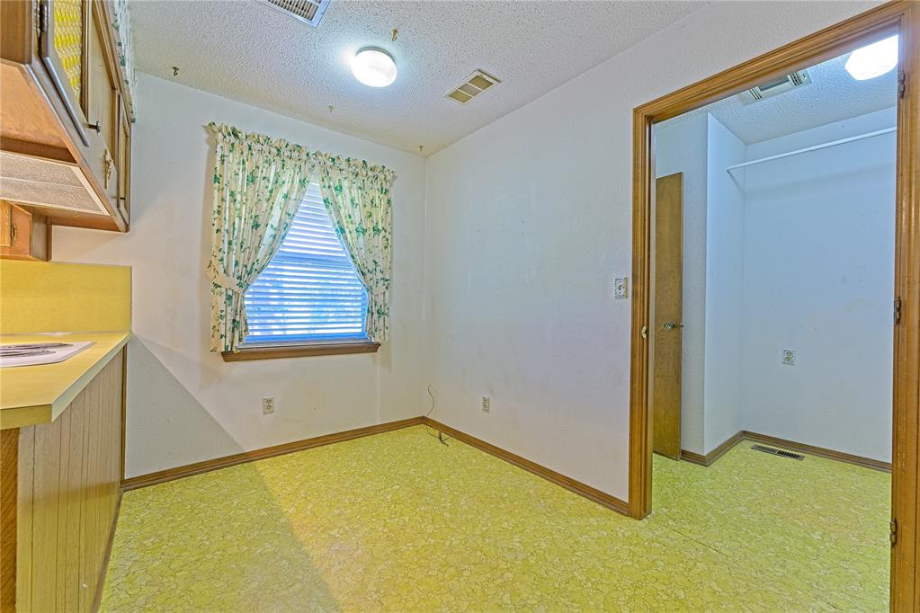 985 N Hampton Road Property Photo 21