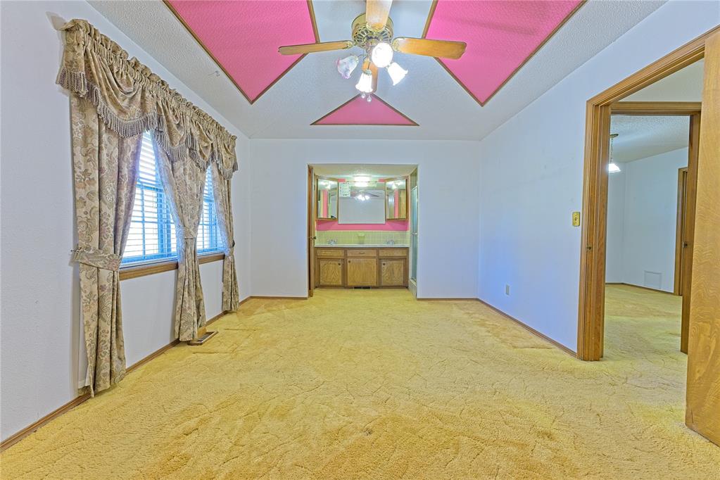 985 N Hampton Road Property Photo 24