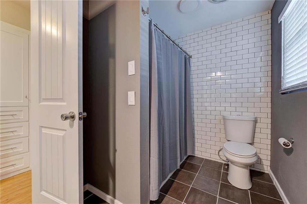 2105 Nw 59th Place Property Photo 27