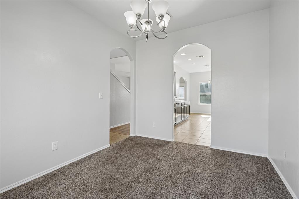 2812 Sunberry Way Property Photo 9