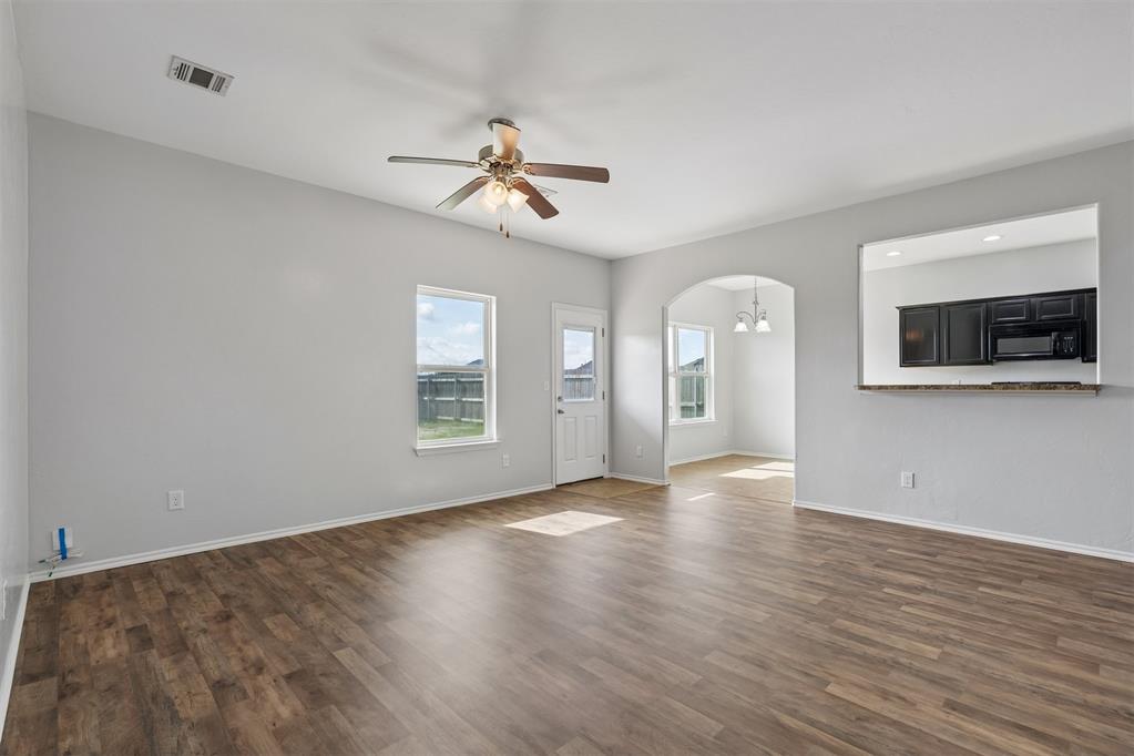 2812 Sunberry Way Property Photo 11