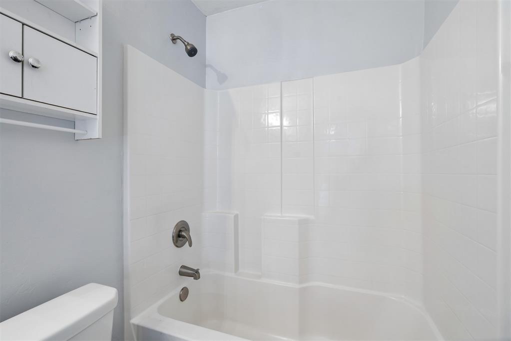 2812 Sunberry Way Property Photo 33