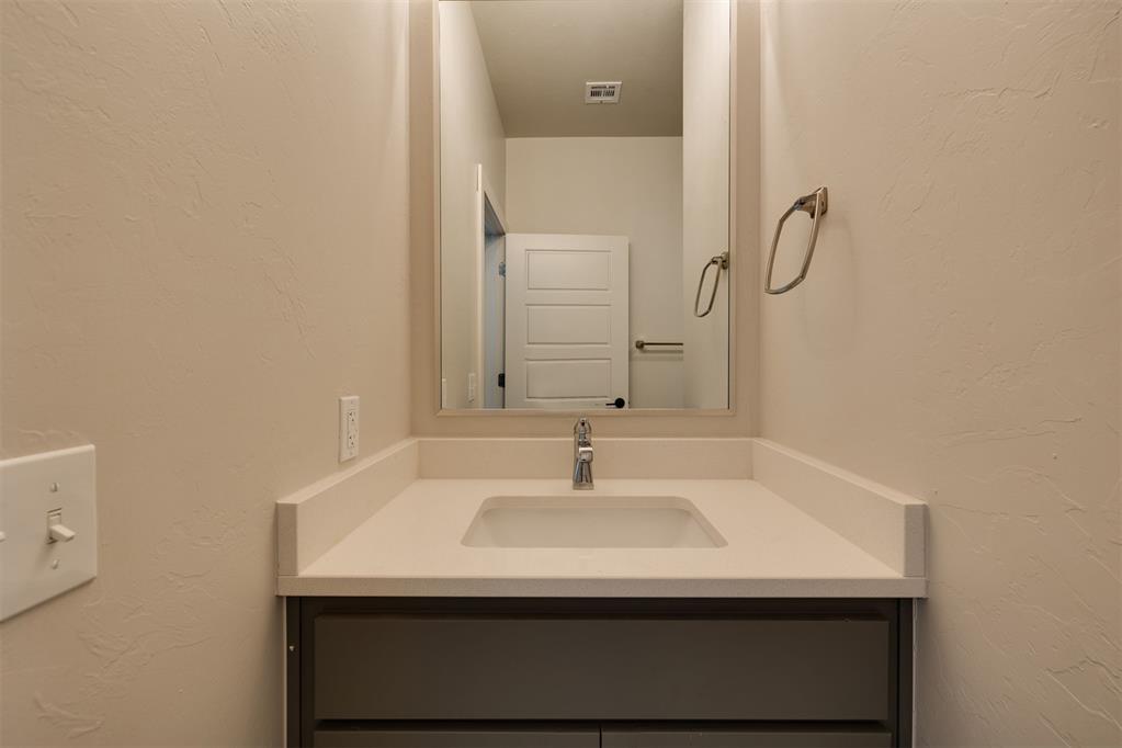 1705 Nw 11th Street Property Photo 43