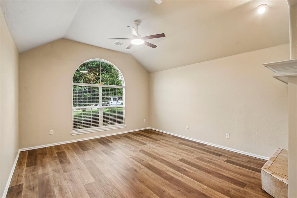 300 Ridge Lake Boulevard Property Photo 7