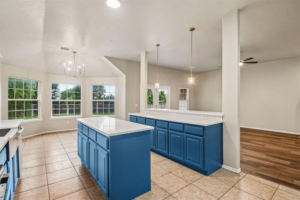 300 Ridge Lake Boulevard Property Photo 13