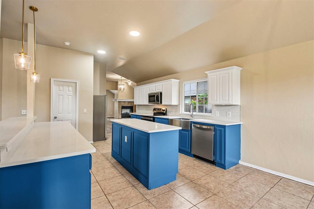 300 Ridge Lake Boulevard Property Photo 14