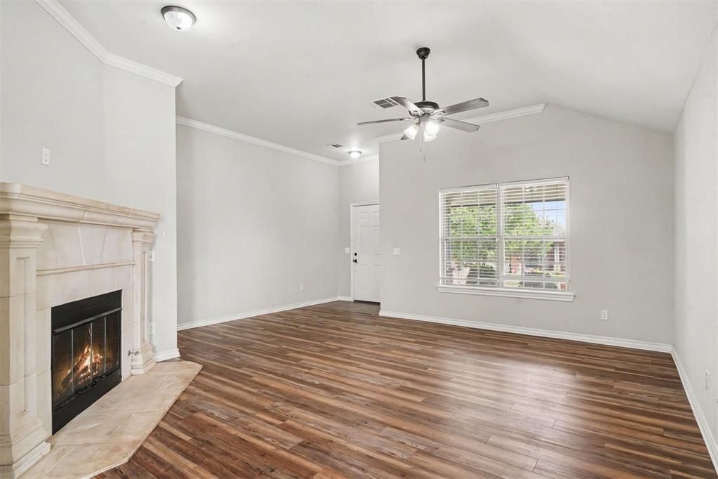 11304 Nw 99th Street Property Photo 3
