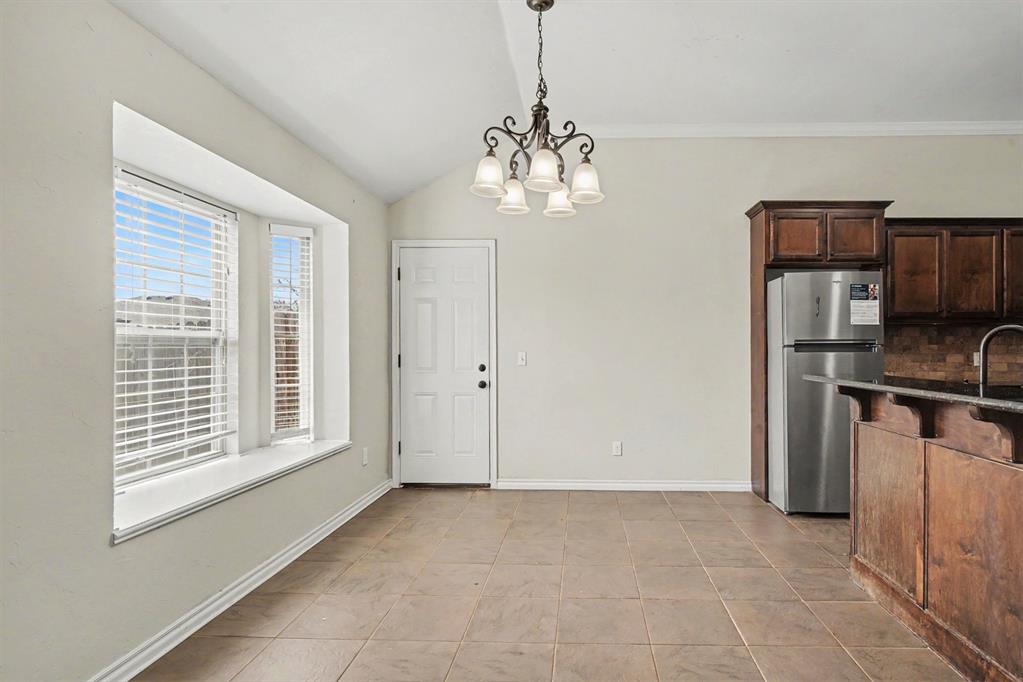 11304 Nw 99th Street Property Photo 6
