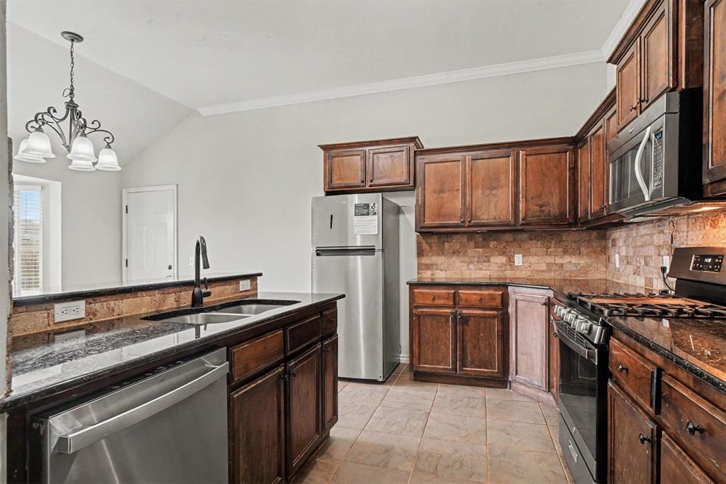 11304 Nw 99th Street Property Photo 7