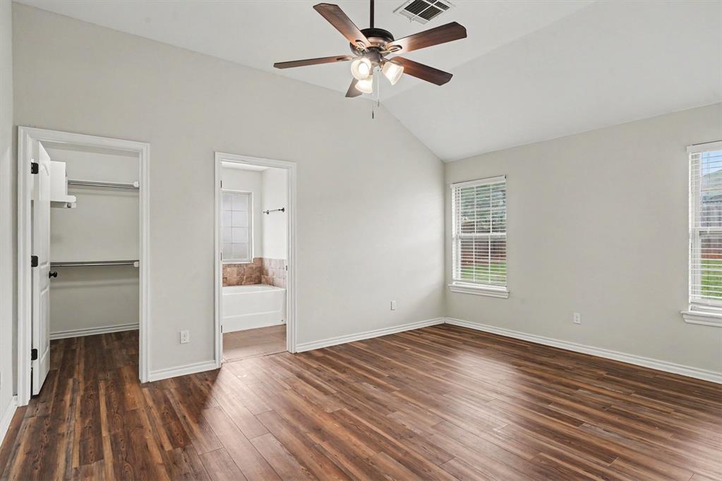 11304 Nw 99th Street Property Photo 9
