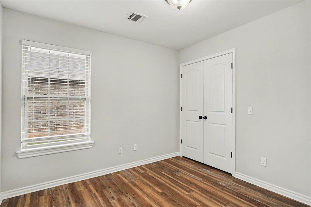 11304 Nw 99th Street Property Photo 11