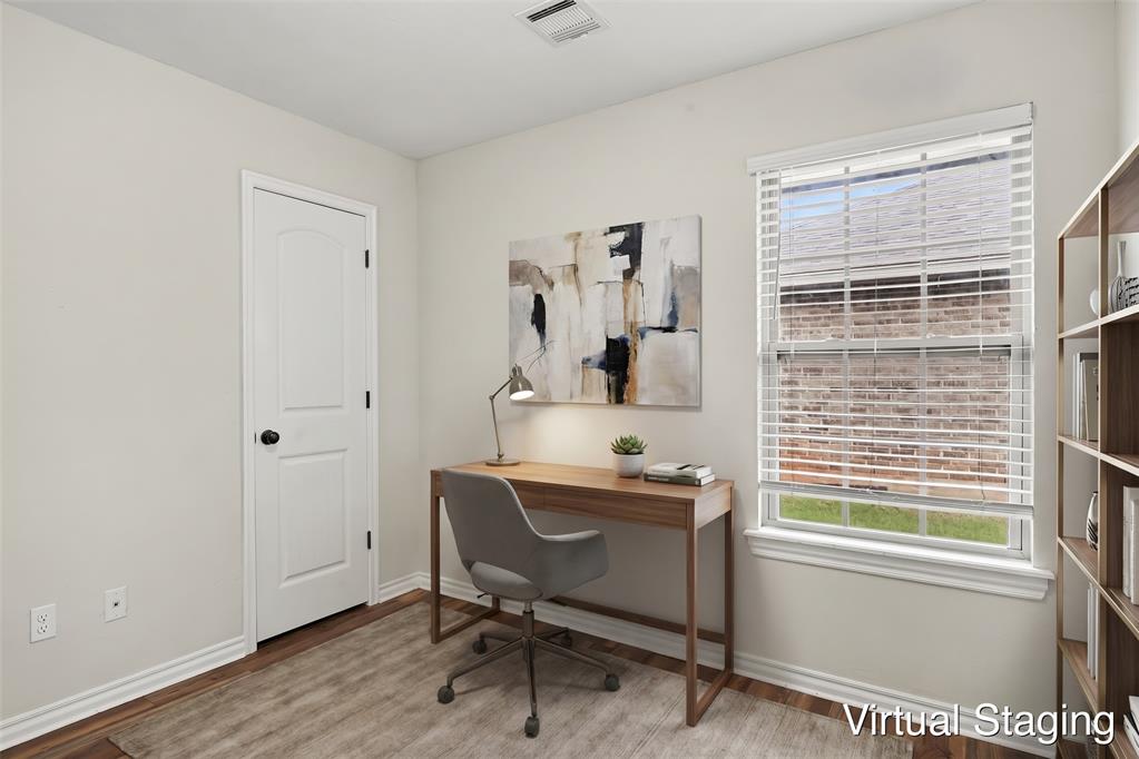 11304 Nw 99th Street Property Photo 12