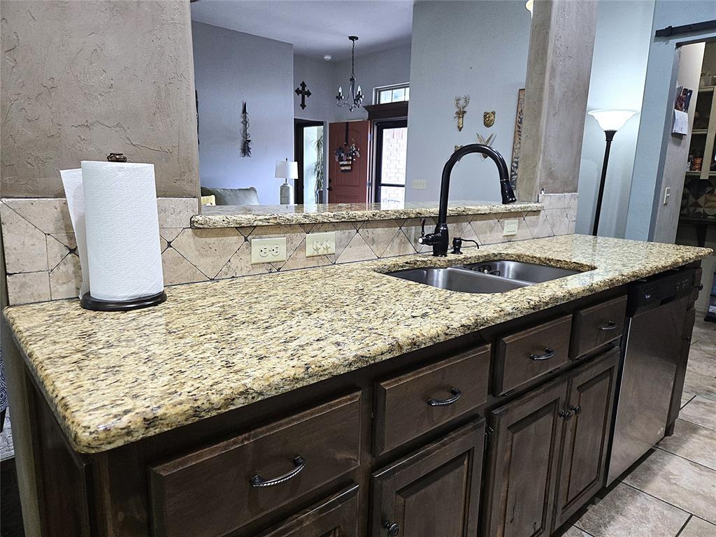 8901 Sw 36th Street Property Photo 10