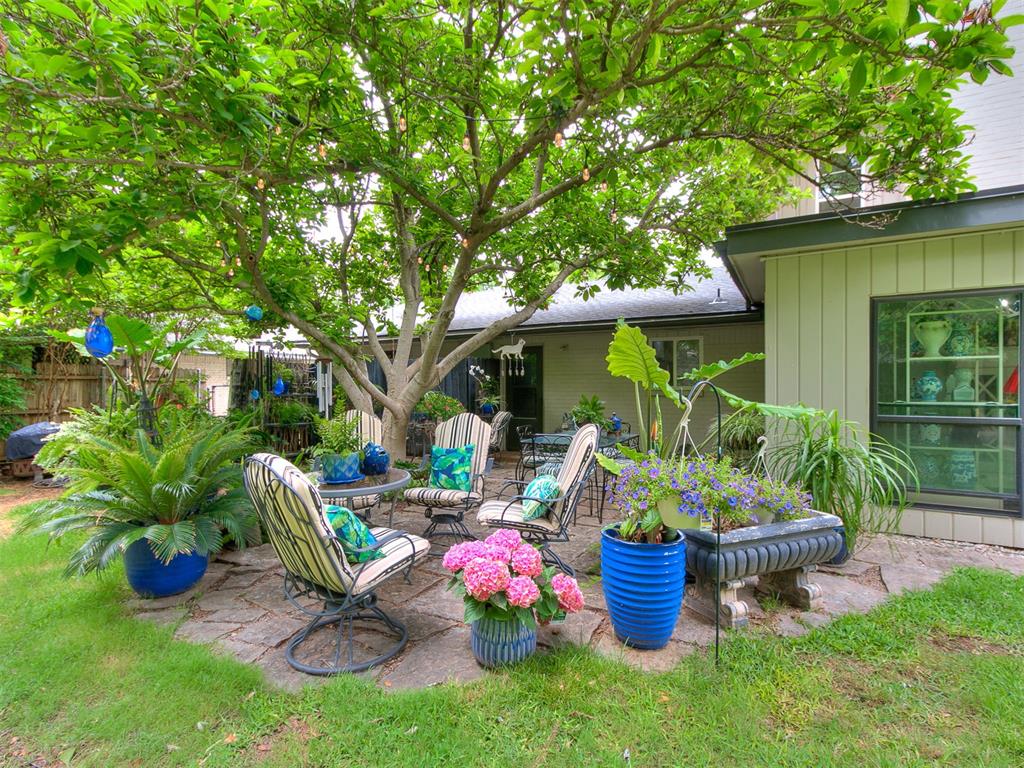 1618 Greenbriar Drive Property Photo 47