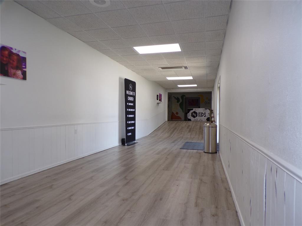 506 E 6th Street Property Photo 14