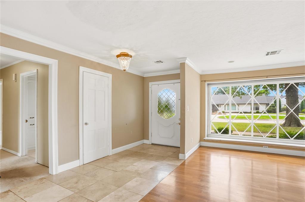 1309 Westchester Drive Property Photo 5