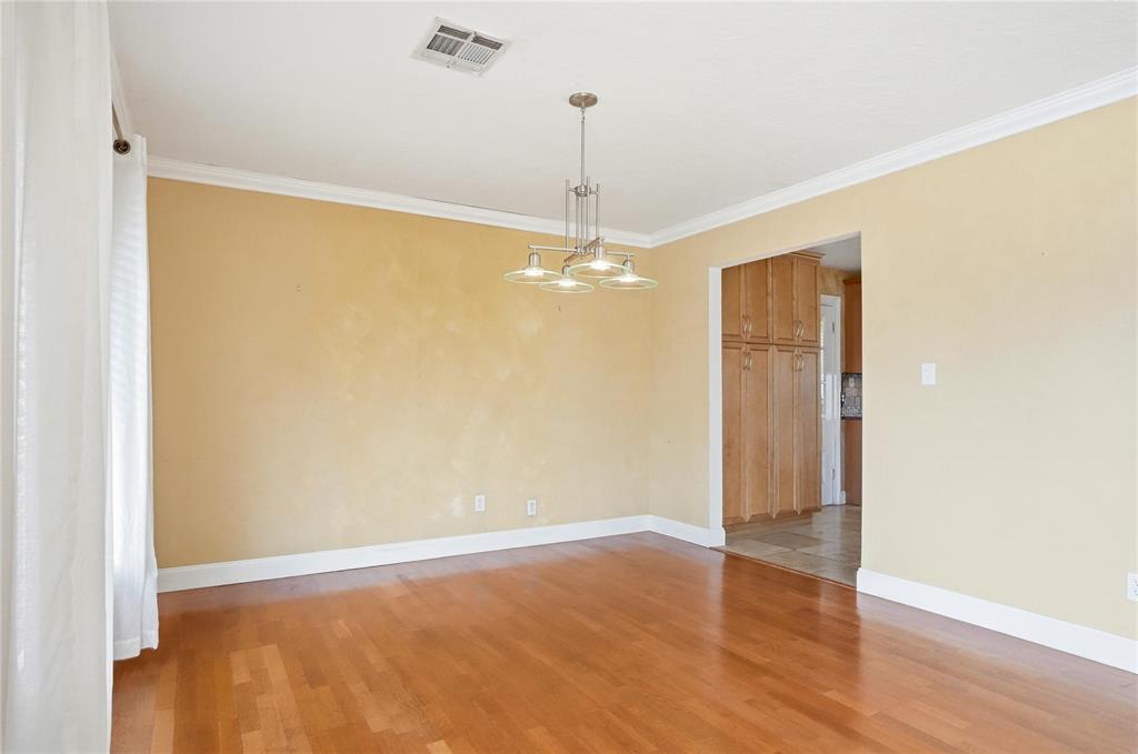 1309 Westchester Drive Property Photo 14