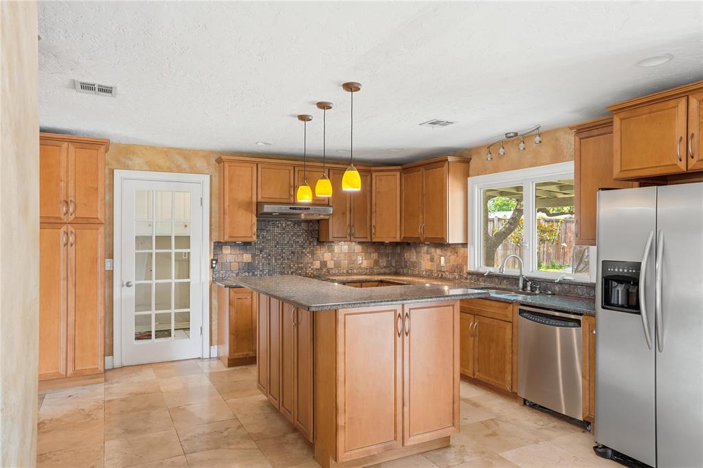 1309 Westchester Drive Property Photo 25
