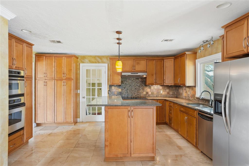 1309 Westchester Drive Property Photo 26