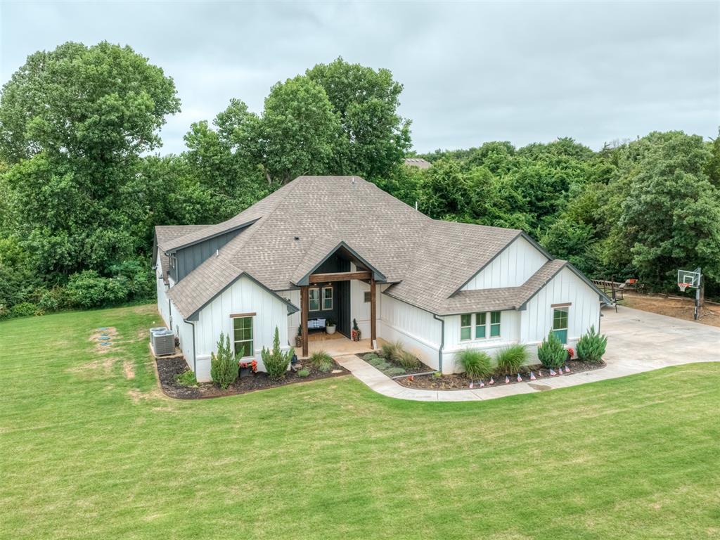 3925 Wyatt Ridge Court Property Photo 4