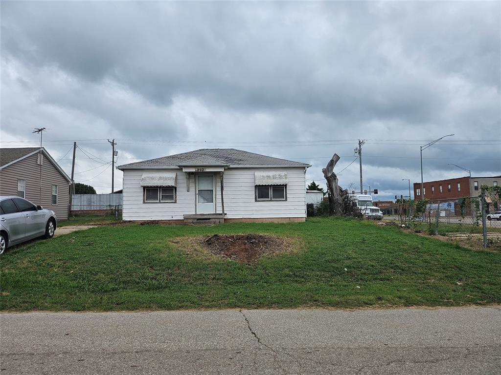 212 N Monroe Avenue Property Photo 13