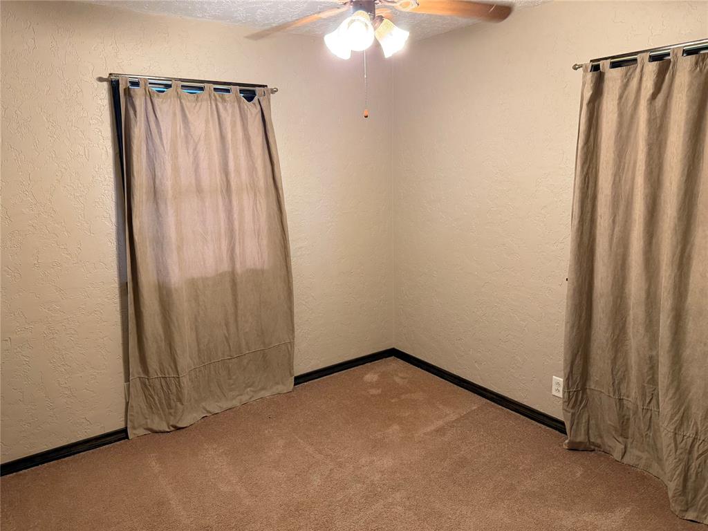 1233522 Property Photo 9