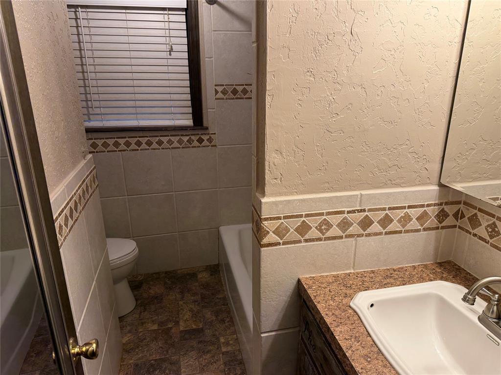 1233522 Property Photo 13