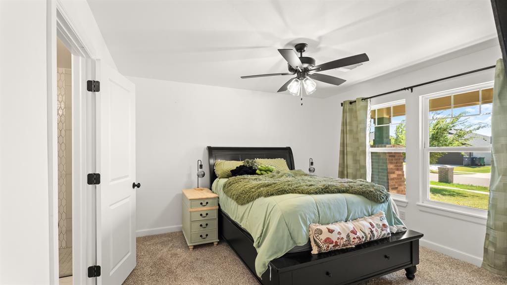 13416 Arrowhead Boulevard Property Photo 6